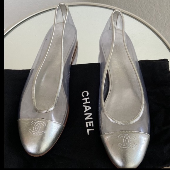 CHANEL Shoes - CHANEL Authentic PVC Ballet Flats in silver 38